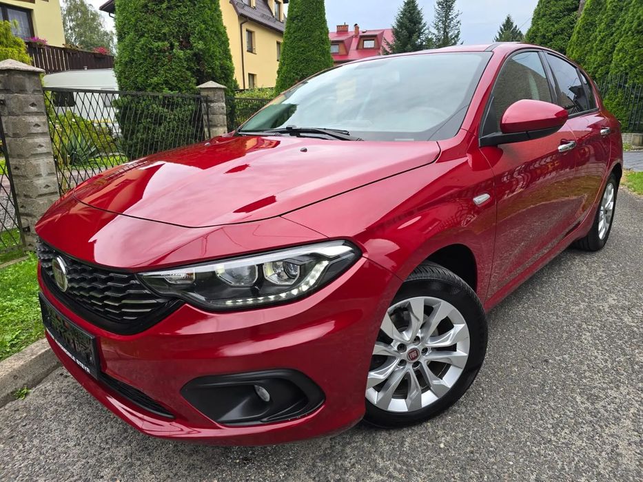 Fiat Tipo Piękny 1.4 TJet 120Ps Lounge Lift Led Navi Kamera CarPlay Radar Alu 16