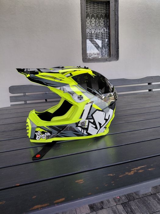 Kask nowy na klada