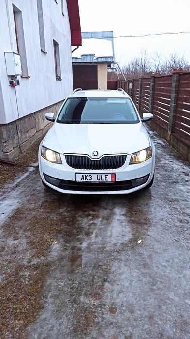 Свіжо пригнана шкода Октавія а7