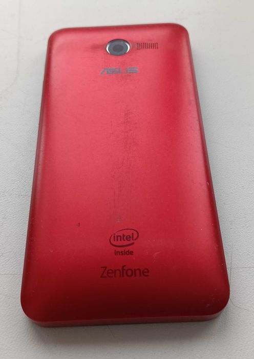 Мобільний телефон Asus ZenFone 4 (A400CG)