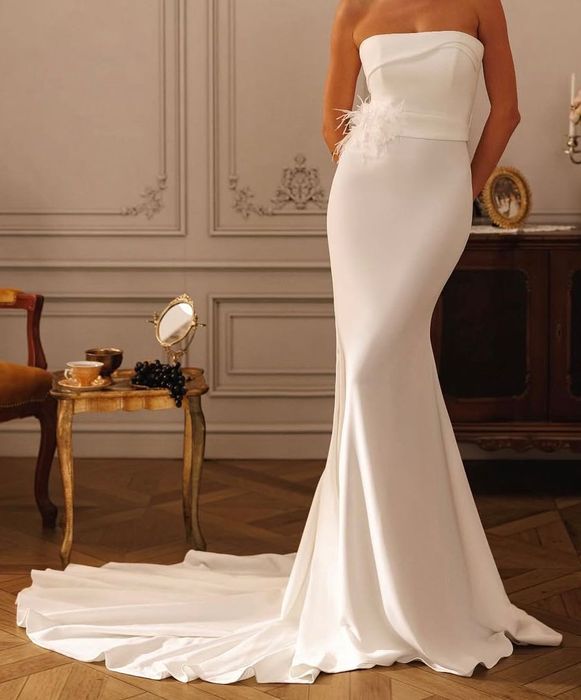 Sprzedam piękną, gładką suknię ślubną