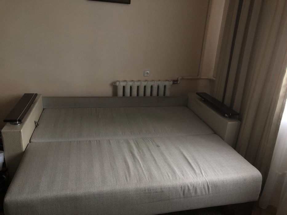 Диван двохспальний розкладний сучасний ліжко