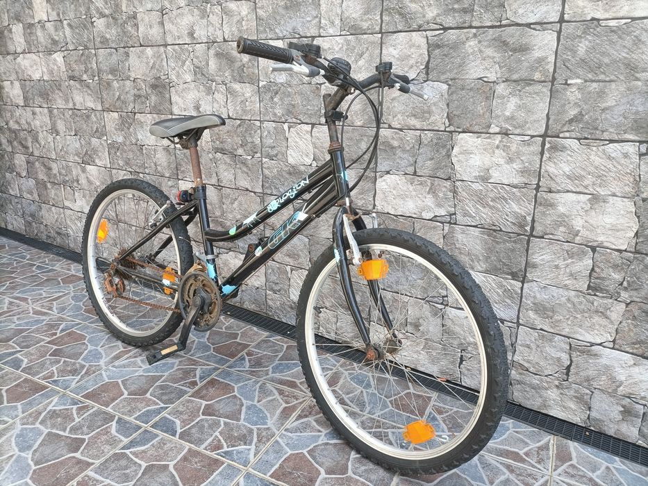Bicicleta de criança usada.