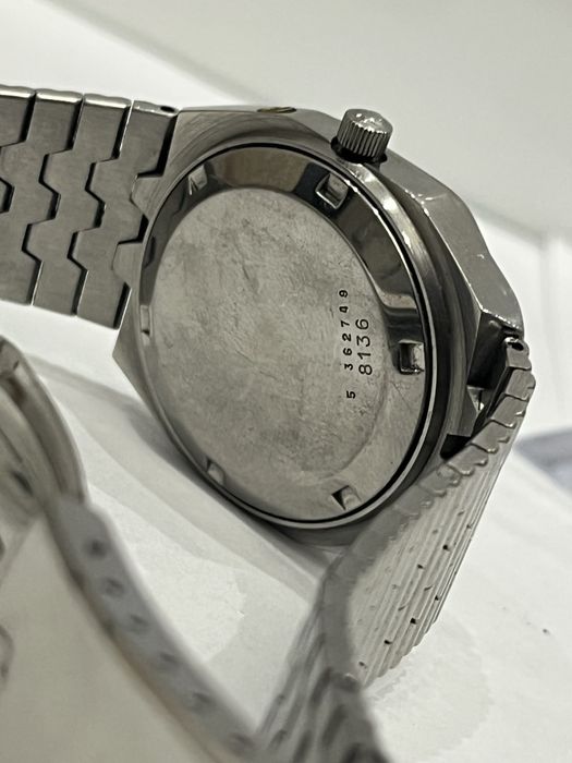 Bulova Accutron Quartz