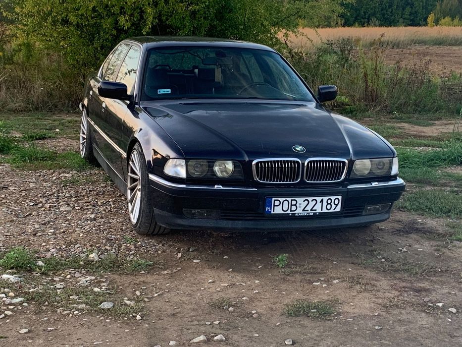 BMW Seria 7