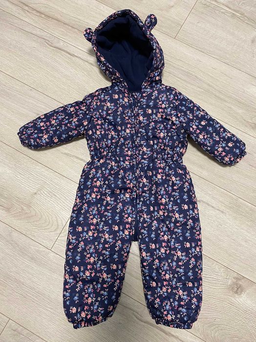 Удобный комфортный комбинезон, возраст 12-18 месяцев