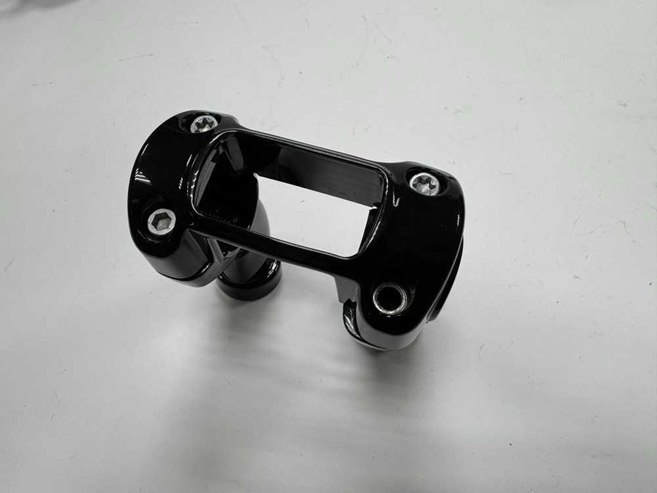 Стійки керма для Harley-Davidson M8 Softail