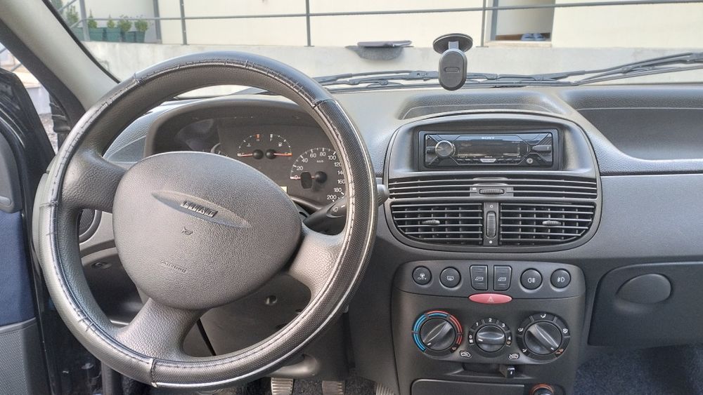 Fiat Punto 1.2 8V  FAIR 2001
