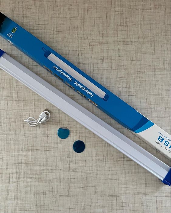 Лампа LED  на магнітах 52см