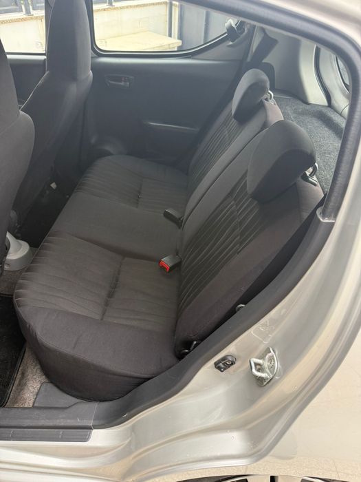 Nissan pixo como novo