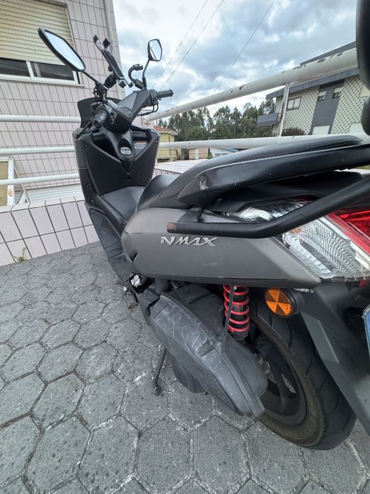 Nmax 125cc cinzenta