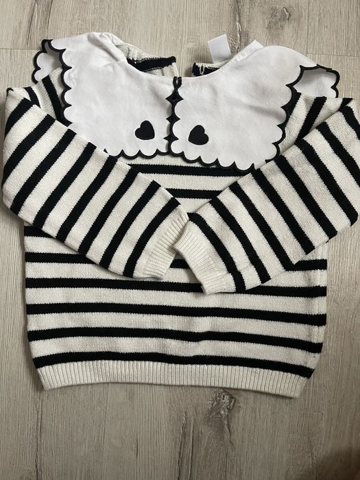 Вʼязана кофтинка