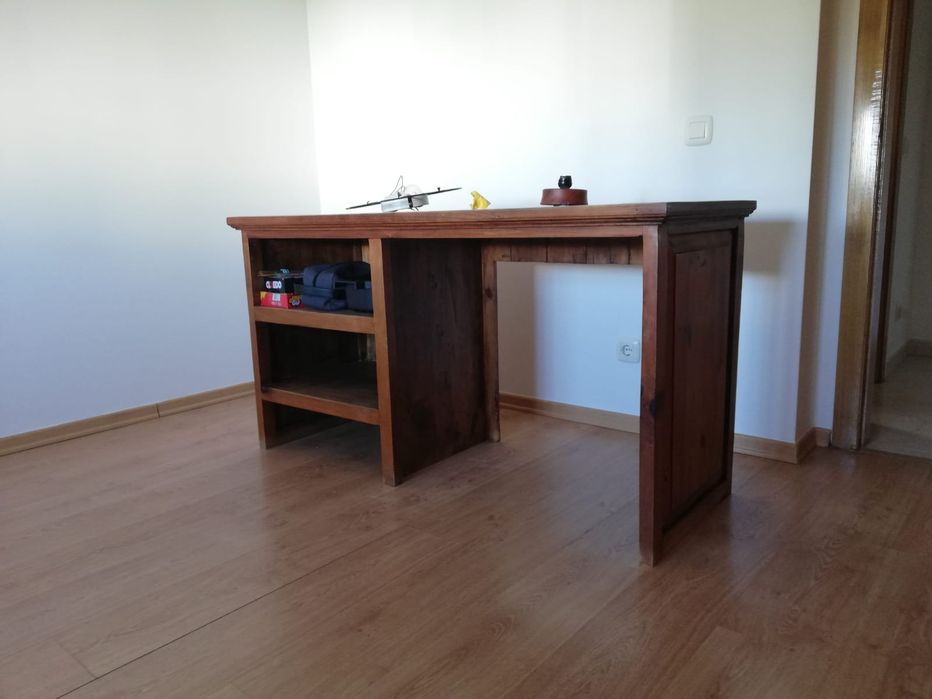 Secretaria madeira maciça (moveis santa fé)