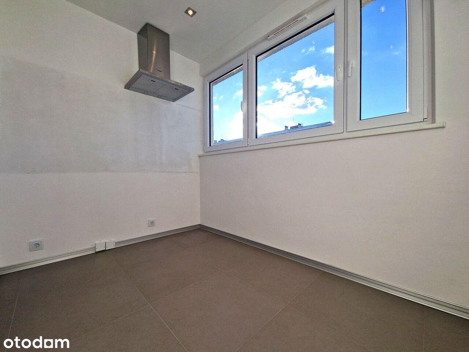 3 niezależne pokoje po generalnym remoncie; balkon; winda