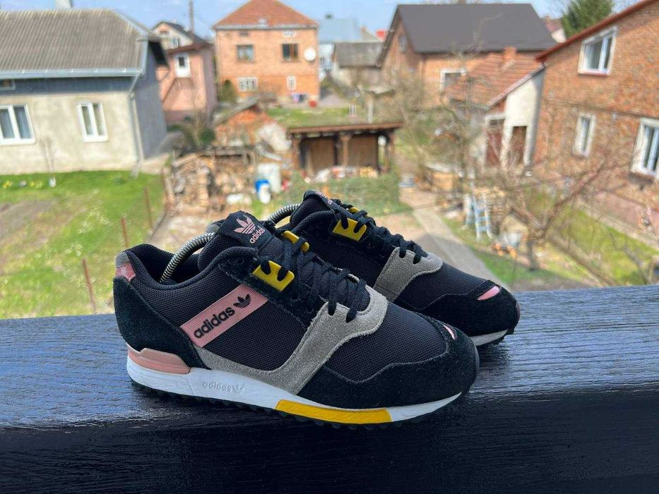 adidas ZX - купити жіноче взуття Львівська область - Ціна на OLX.ua