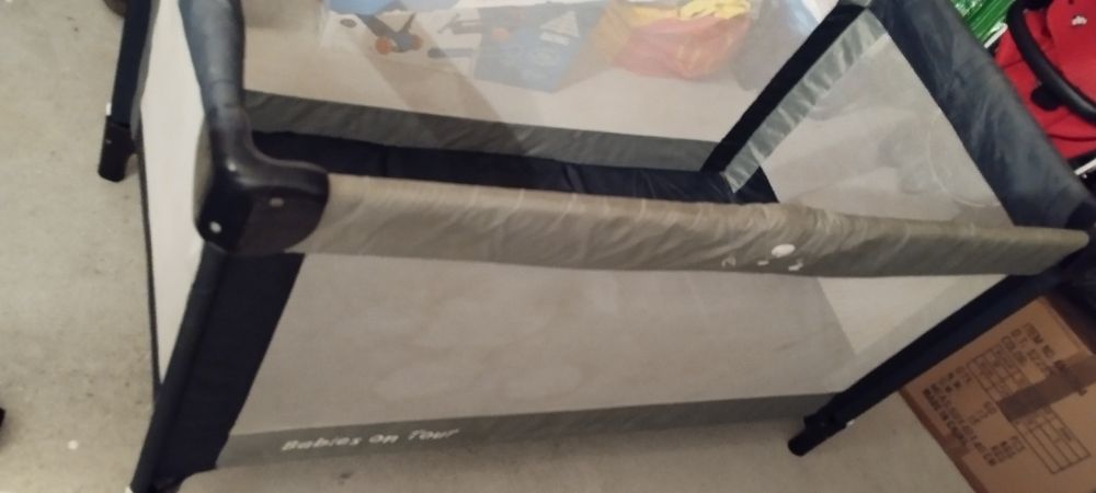 Parque criança ou cama de viagem