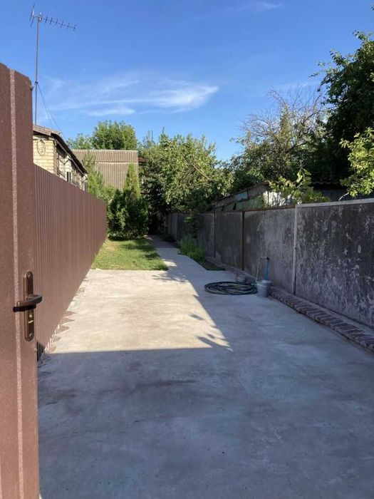 Продам дом (р-н Варшава)