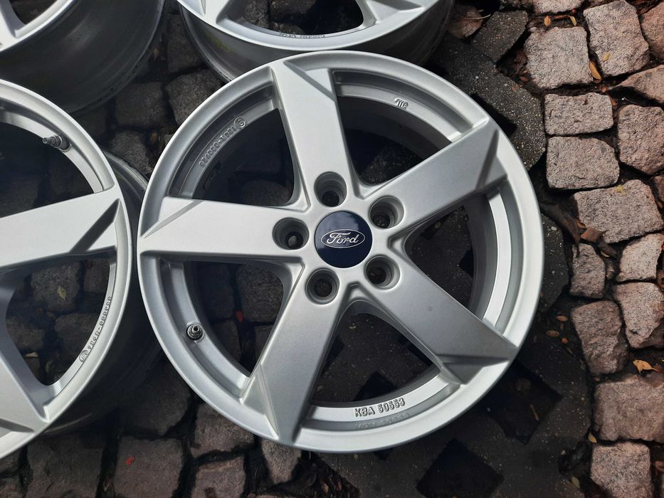 Felgi aluminiowe z czujnikami FORD 16" 5x108x63,4 ET 50 Focus C-Max