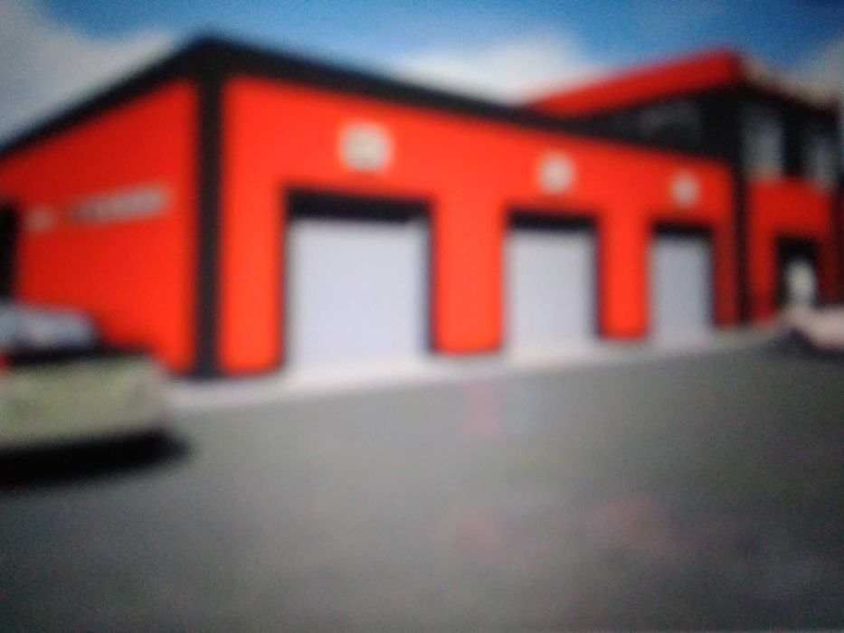 Продам Автосалон (земля)