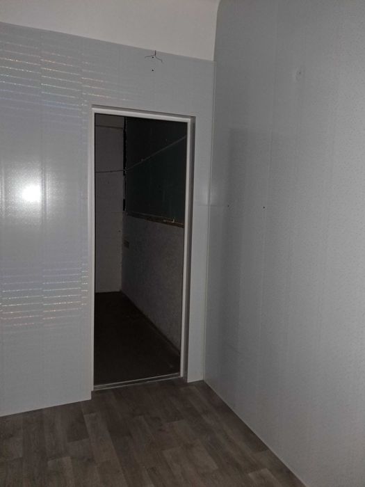 Оренда торгівельних приміщень 90м.кв. та 30м.кв. пр-кт Соборності, 7Б