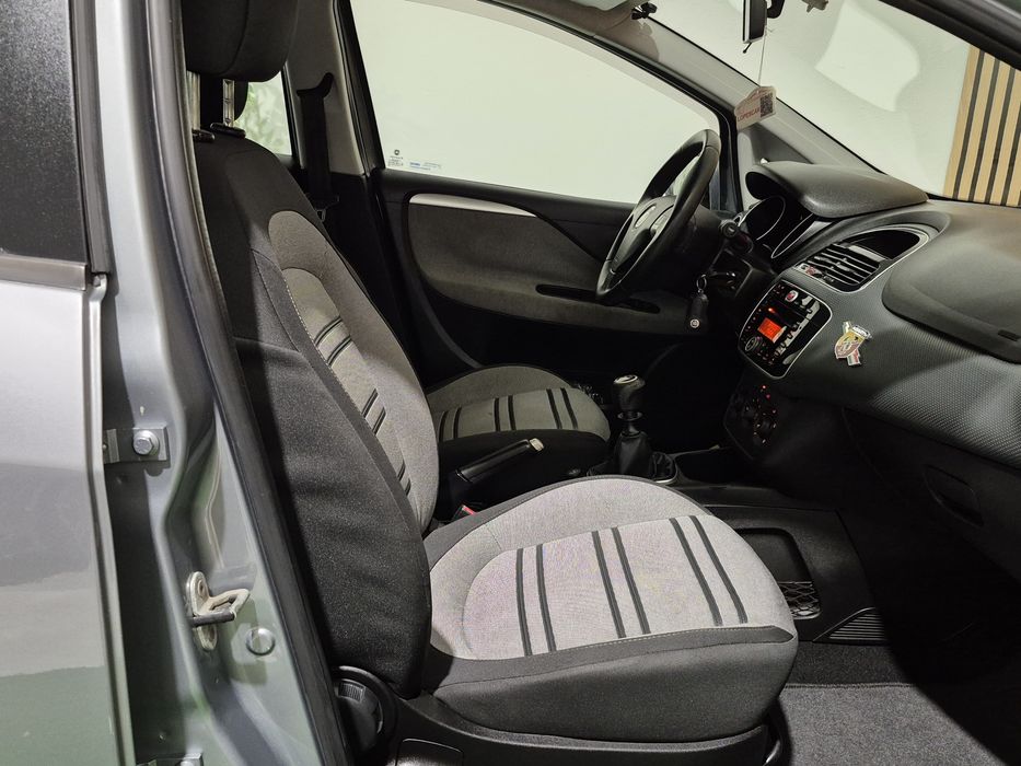 Fiat Punto 1.4 - 60.000KM | GARANTIA | NACIONAL