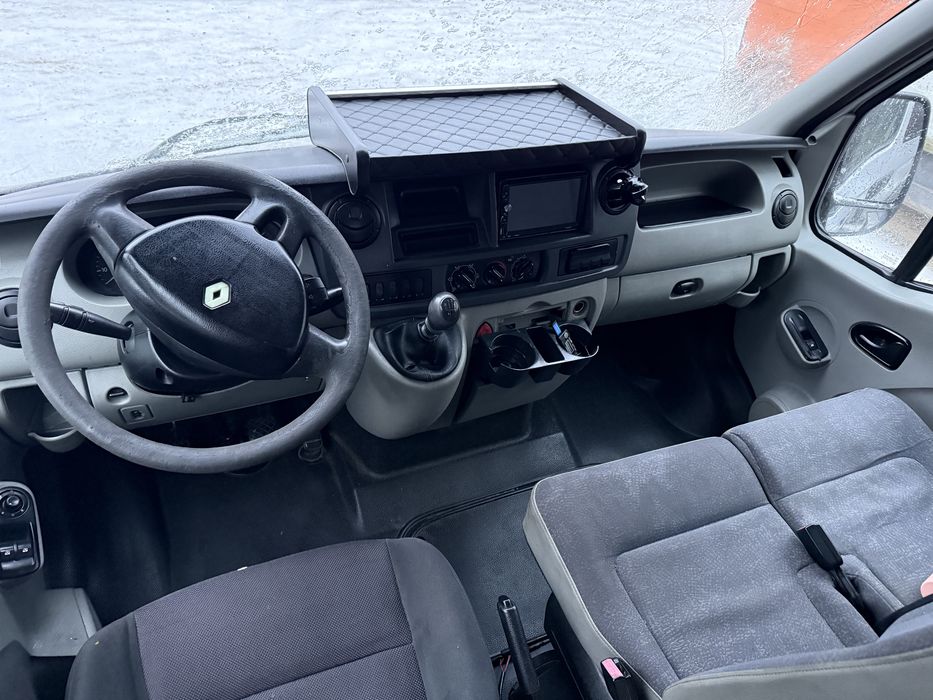 Renaut master 2.5 dci 2005 рік