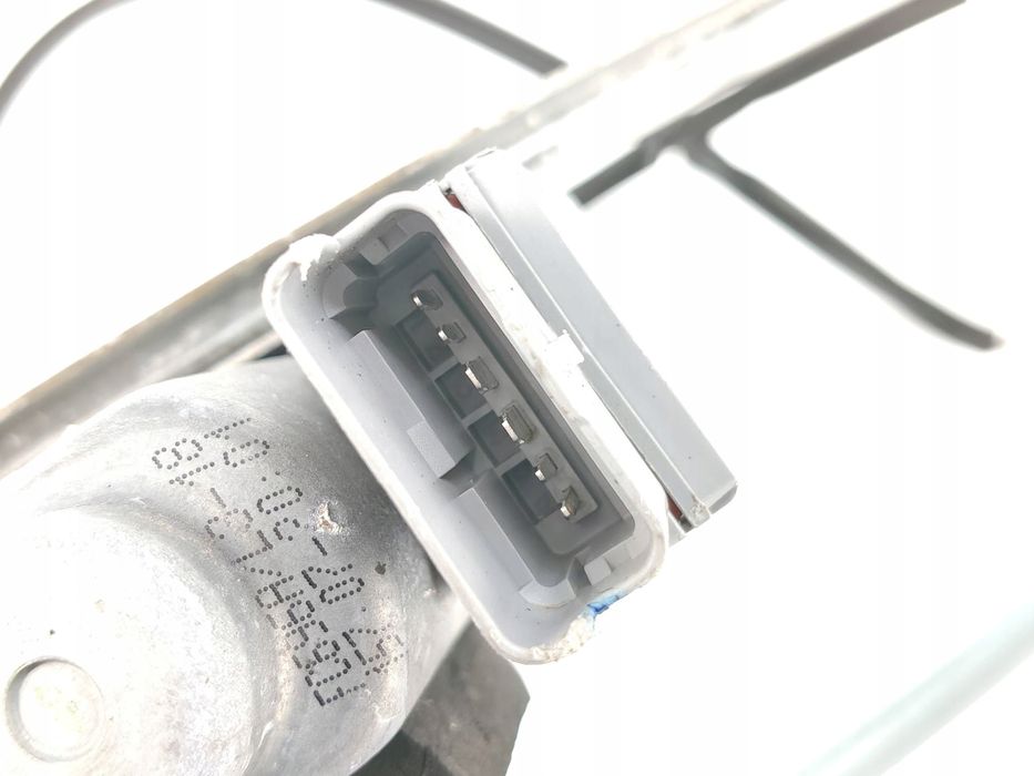 opel tigra b podnośnik szyby prawy przód 93163589