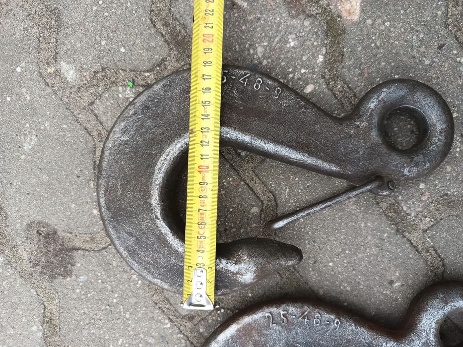 Sprzedam 2 haki długość 290 mm
