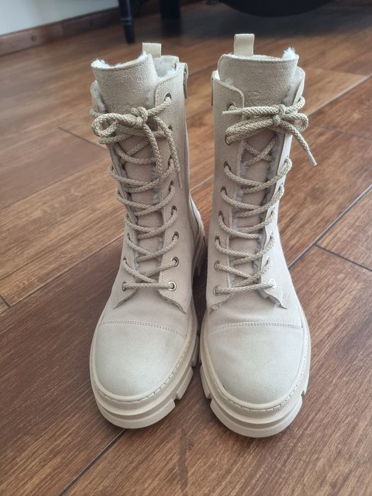 Nowe buty trapery ocieplone jasny beż