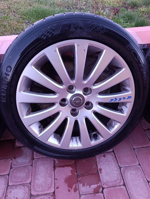 Титани на Опель Інсігнія  18 Ка