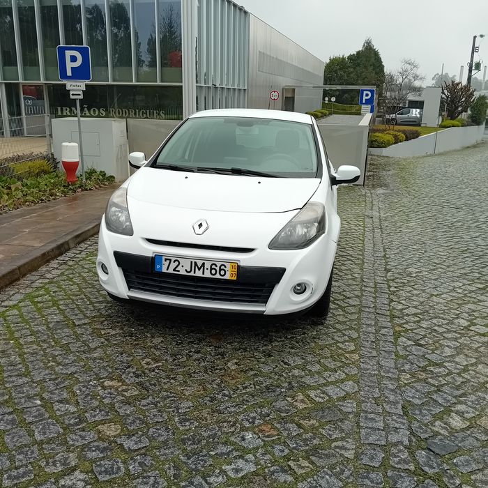 Renault clio 1.2 dynamique s Gps