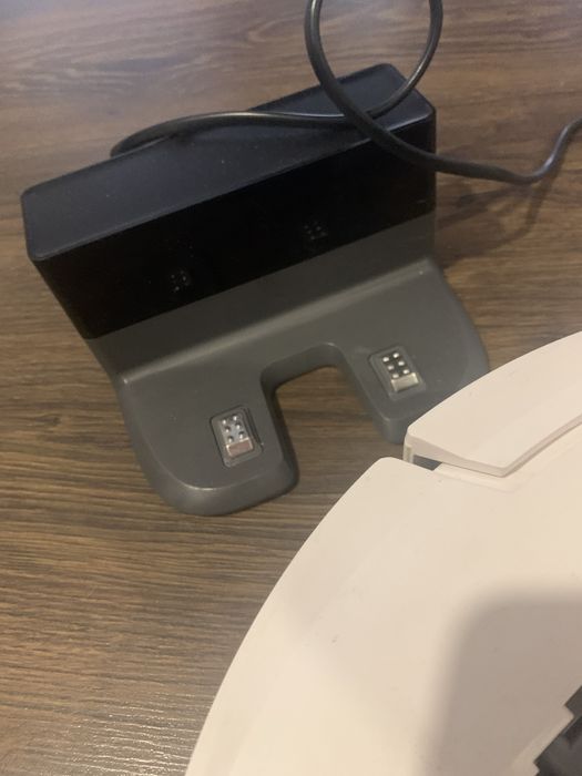 Робот пылесос Ecovacs deebot