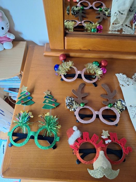 4 Pares de Óculos de Natal