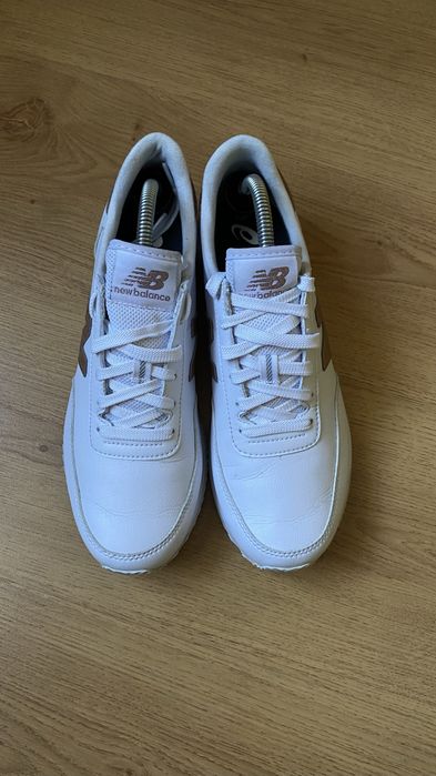 Кросівки NEW Balance кросовк NB