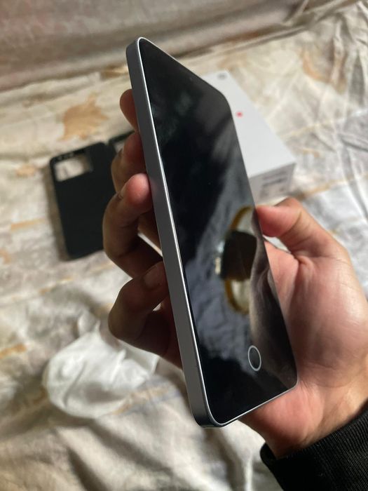 xiaomi  MI 14 T 12 RAM 256 gbs