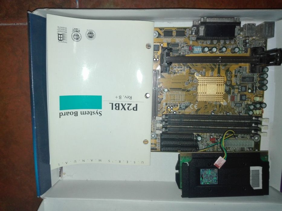 ATX Motherboard Pentium Slot 1 – Pentium 3 Processor 450 MHz (SL37C)64752311438209121
