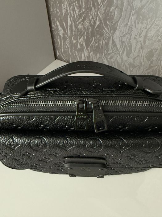 Сумка Louis Vuitton