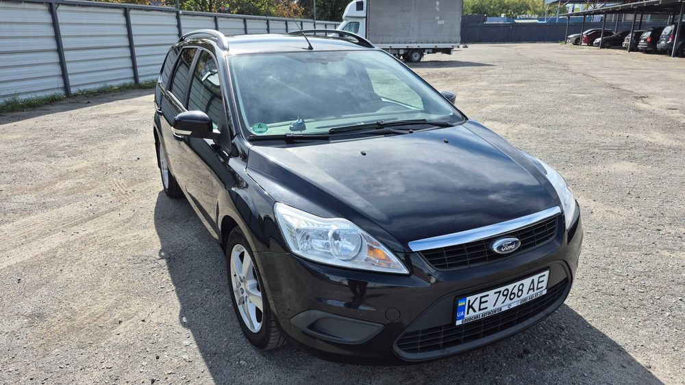 Продам Ford Focus 2 2010 рік 1.6 бензин