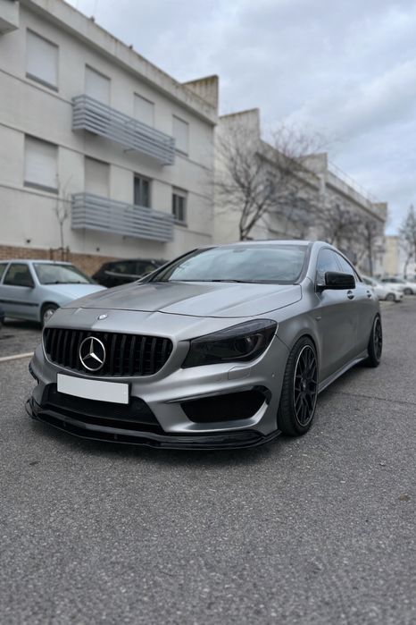 Mercedes CLA 200 AMG