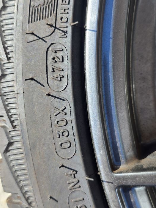 Felgi Aluminiowe Audi A4 B8 A5 8T 5x112 ET 45 8jx19H2  GT6-8019