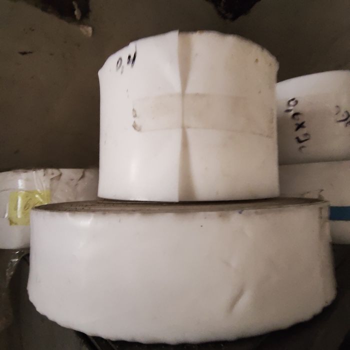 Фторопласт  стрічка,втулка