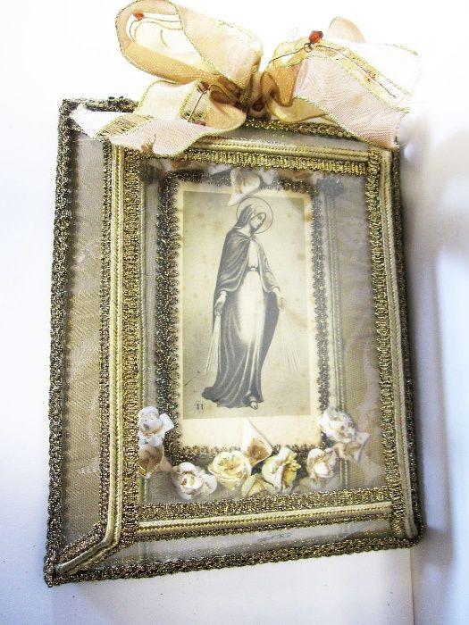 lindo antigo registo-vitrine-com a imagem da Nossa Senhora Immaculata