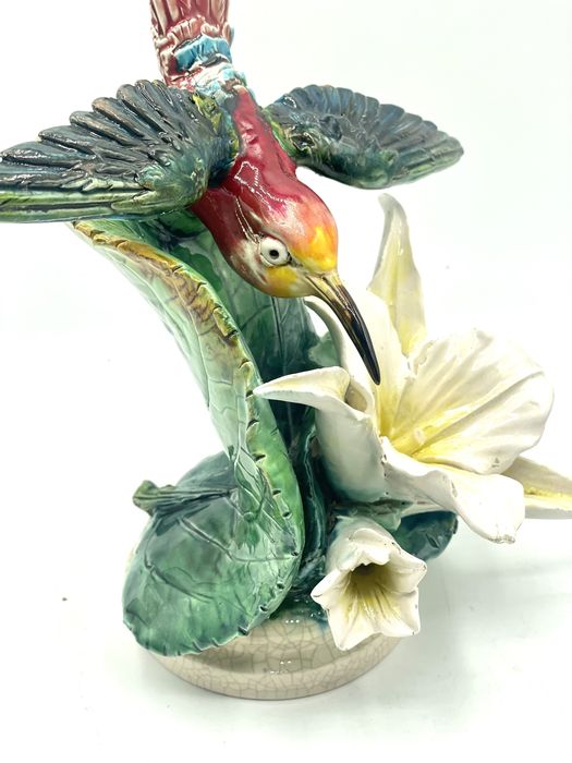 Escultura Colobri assinada