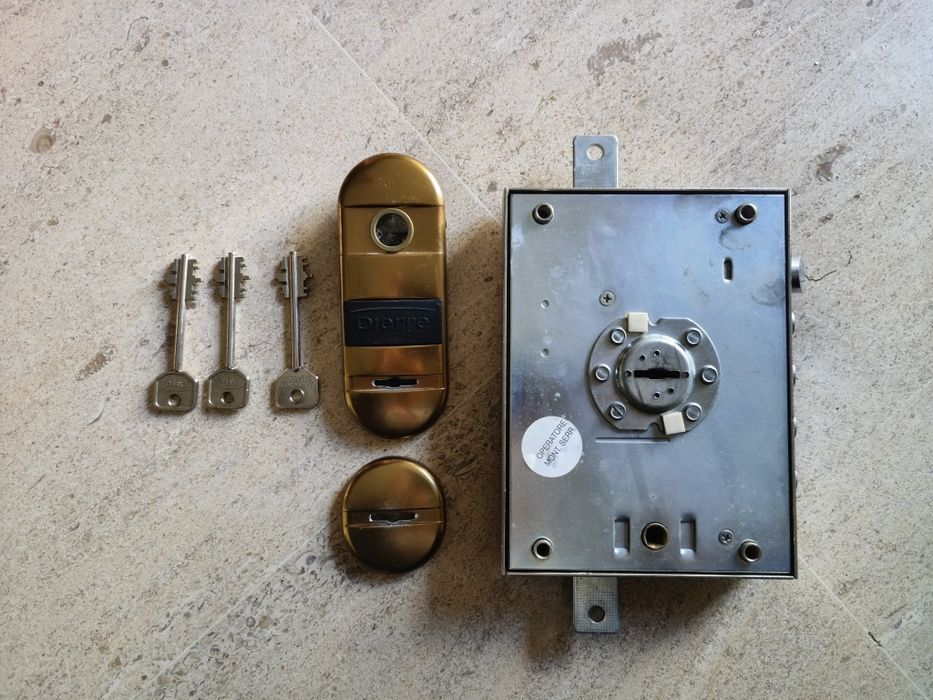 Fechadura Dierre