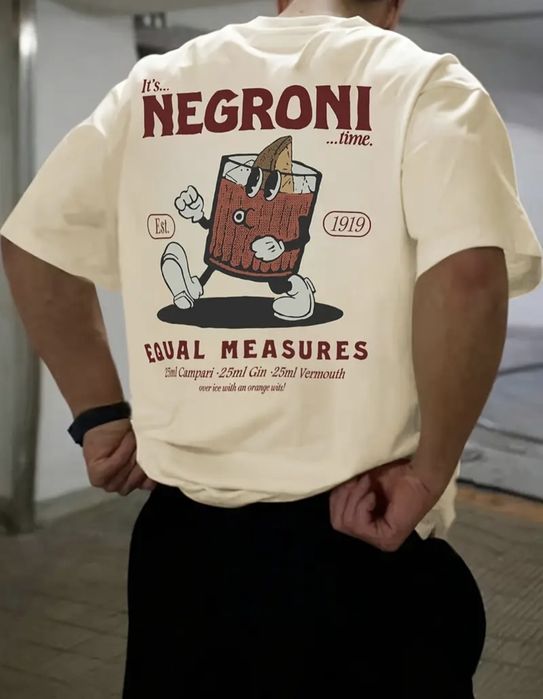 Футболка , майка,  кепки, панама ,очки , джинсовая,  лосины