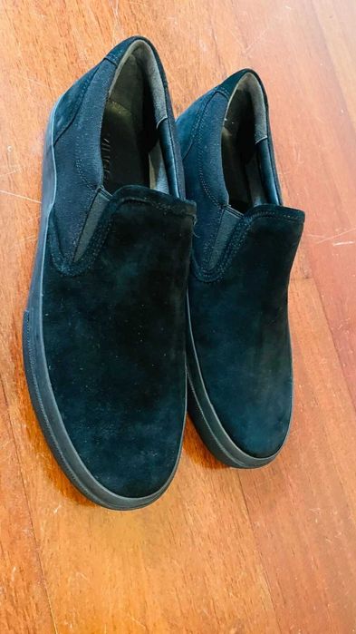 Sapatos masculinos VINCE 43 NOVOS, sem uso, com caixa original