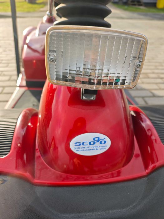 Wózek inwalidzki elektryczny