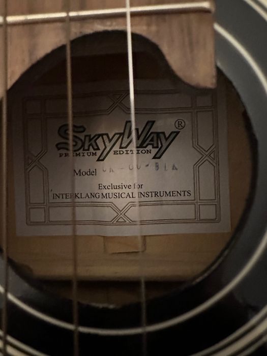 Gitara ukulele Sky Way premium edition