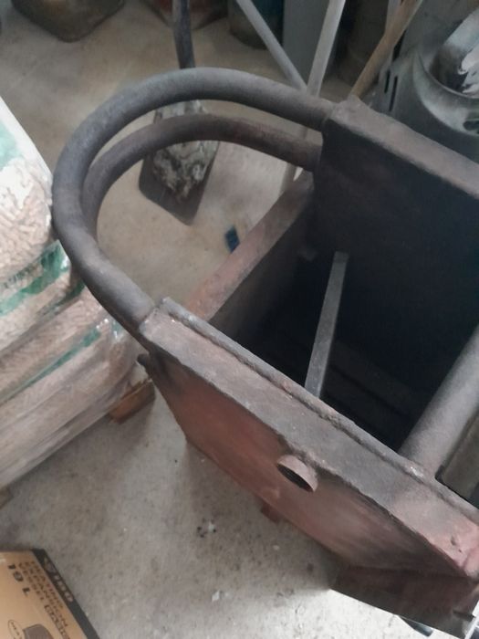 Piec wraz z górnym rusztem