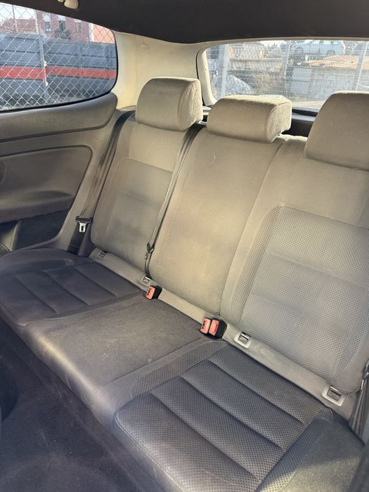 VW Golf V 5Lugares 1.9TDi 105CV
